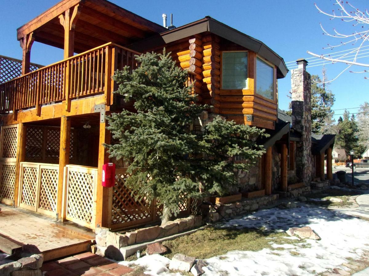 Embers Lodge & Cabins ビッグ・ベアー・レイク 部屋 写真